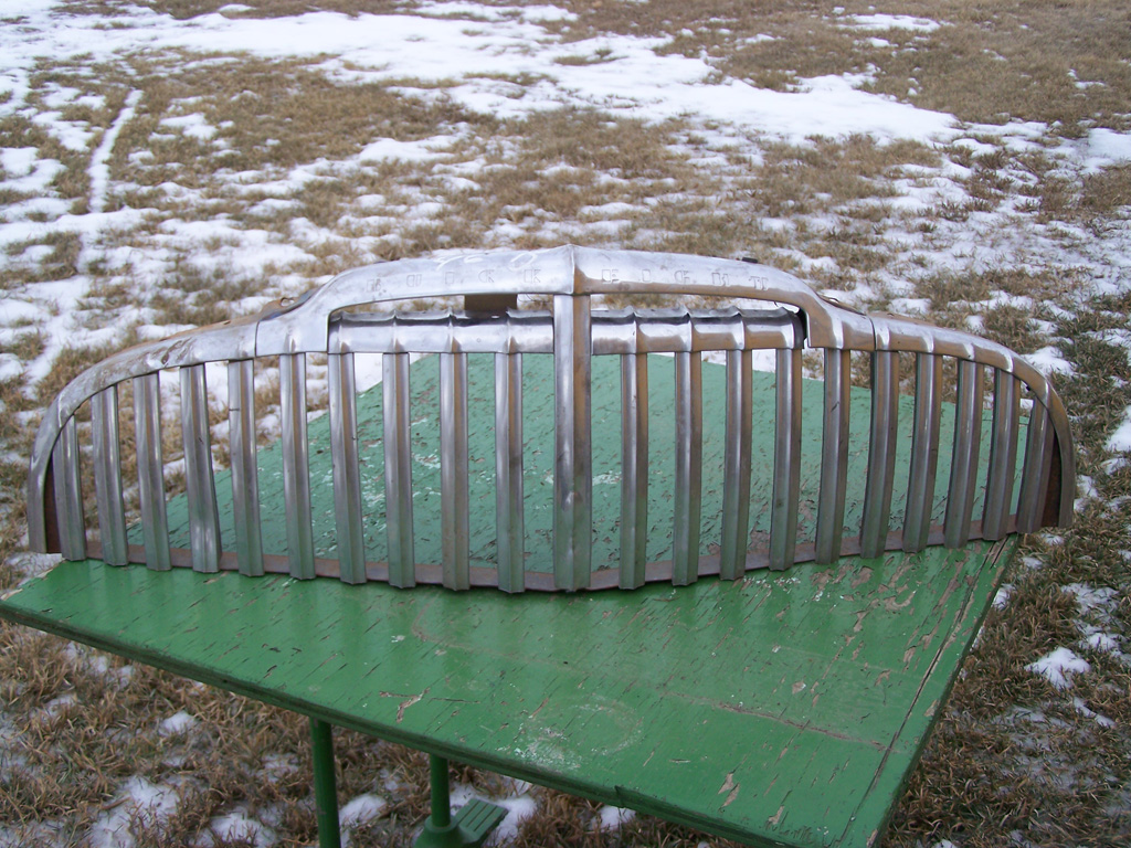 1946 Buick Front Grille