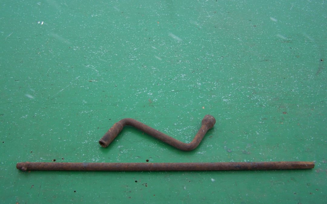 1932-35 Ford Wheel Wrench Starting Crank