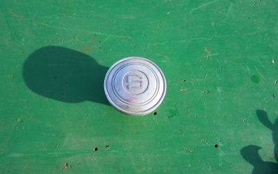 1928-29-30 Studebaker Hubcap