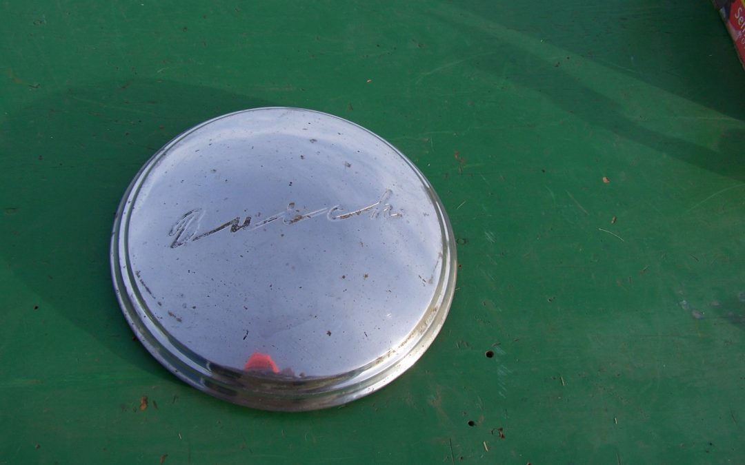 1951 Buick Script Hubcap